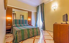 Raeli Hotel Noto